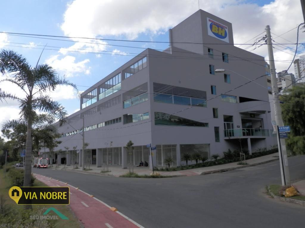Loja, Buritis, 36 Vagas