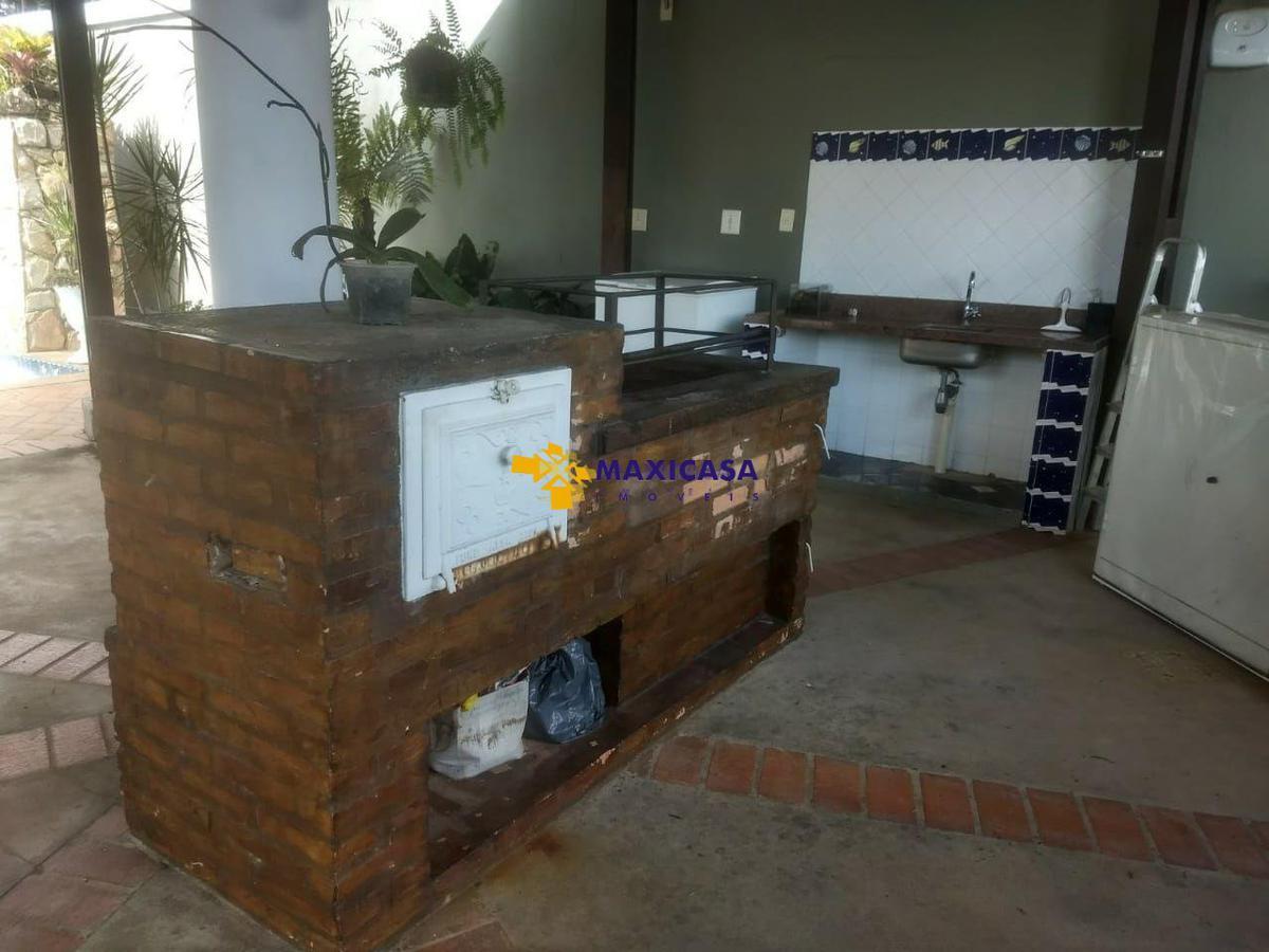 Casa, Bandeirantes (pampulha), 4 Quartos, 12 Vagas, 3 Suítes