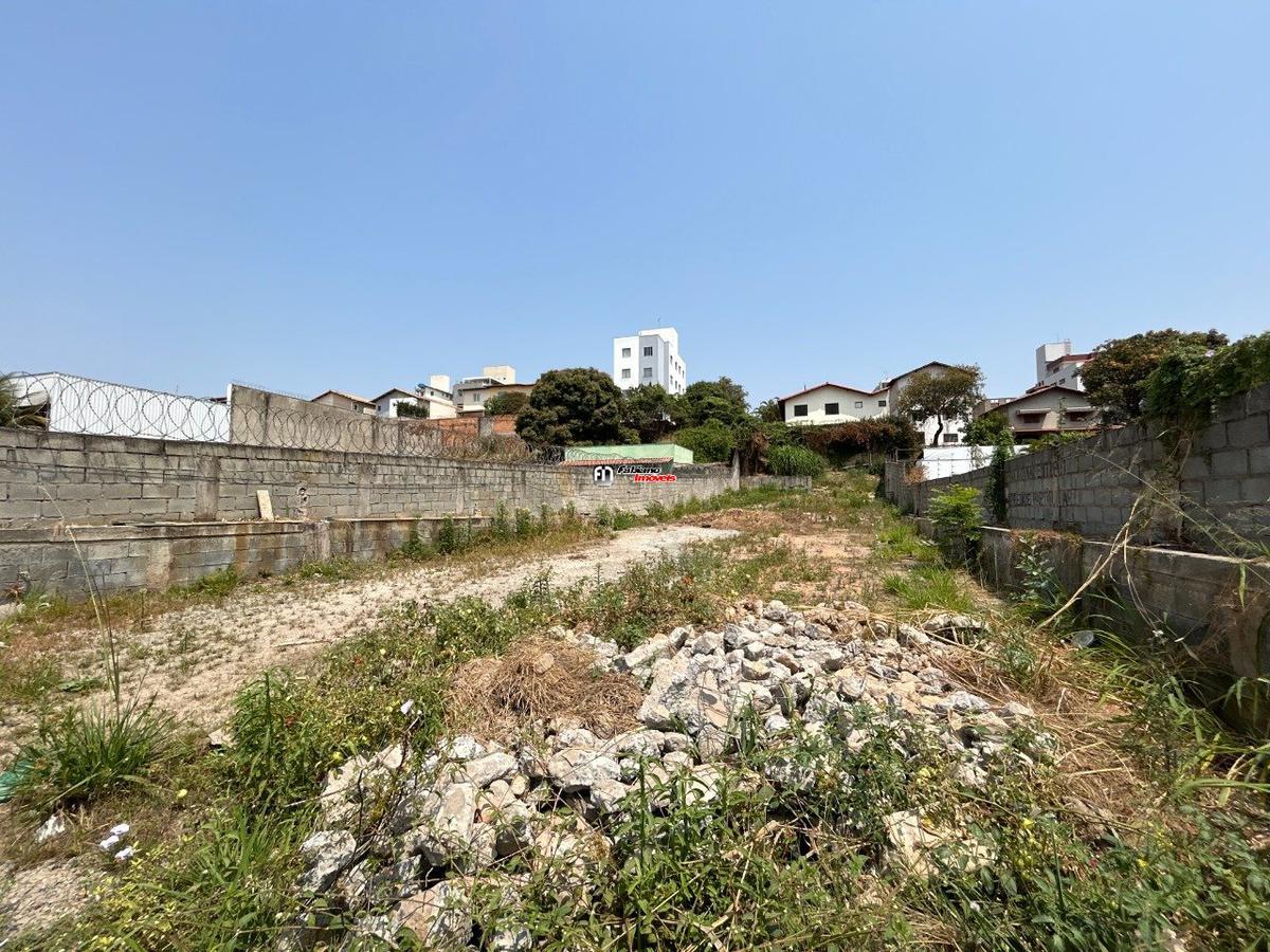 Lote, Planalto, 0 Quarto, 0 Vaga