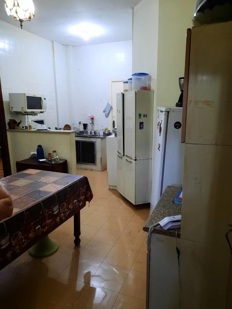 Apartamento, Floresta, 2 Quartos, 0 Vaga