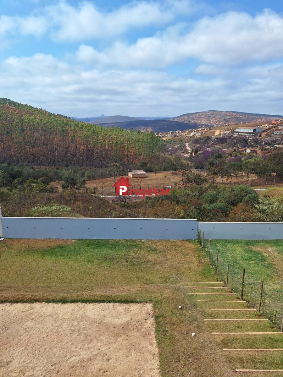 Casa, Água Limpa, 4 Quartos, 6 Vagas, 3 Suítes