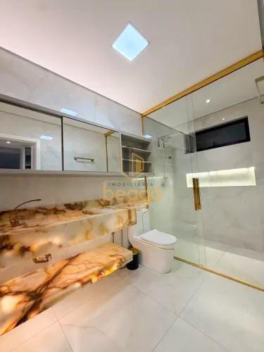 Casa, Industrial, 4 Quartos, 5 Vagas, 1 Suíte