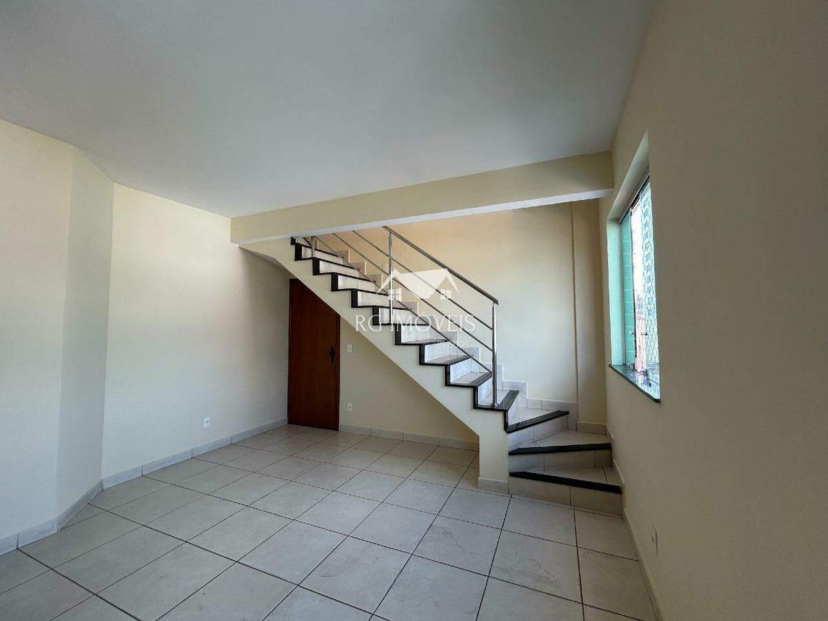 Cobertura, Barreiro, 4 Quartos, 2 Vagas, 1 Suíte