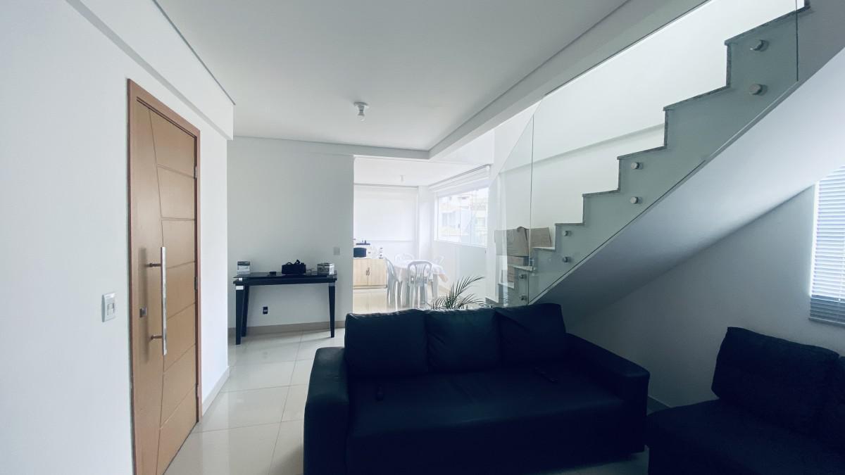 Cobertura, Cabral, 4 Quartos, 2 Vagas, 2 Suítes