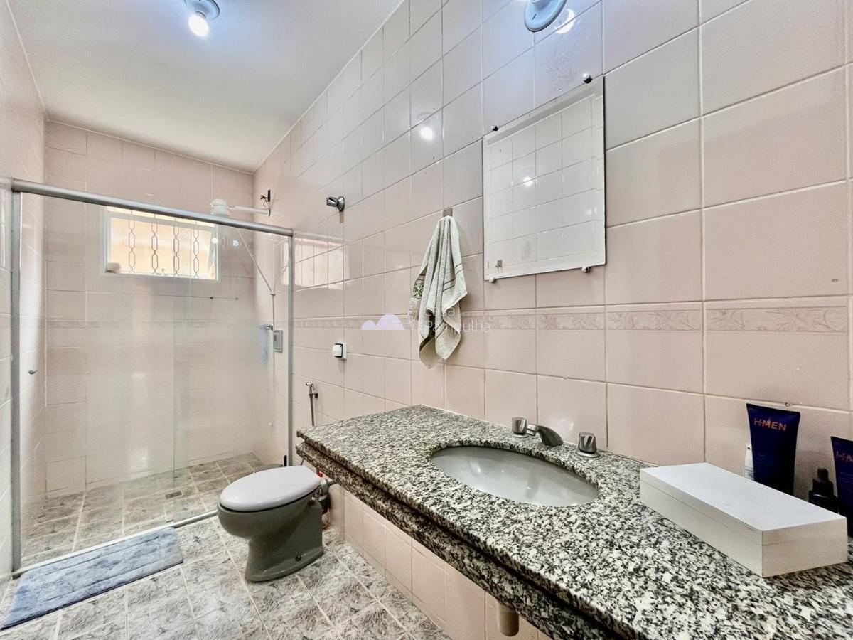 Casa, Planalto, 6 Quartos, 6 Vagas, 2 Suítes