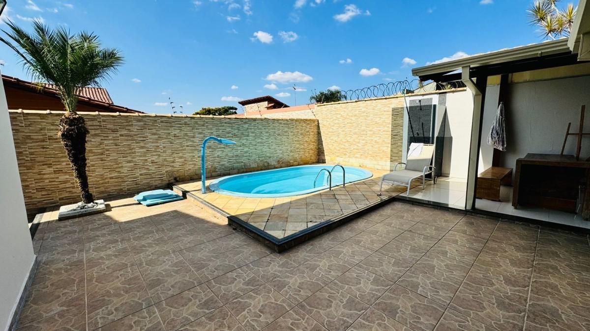 Casa, Espírito Santo, 4 Quartos, 4 Vagas, 3 Suítes