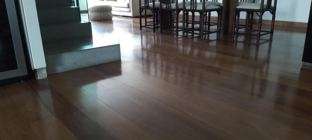 Cobertura, Savassi, 4 Quartos, 3 Vagas, 1 Suíte