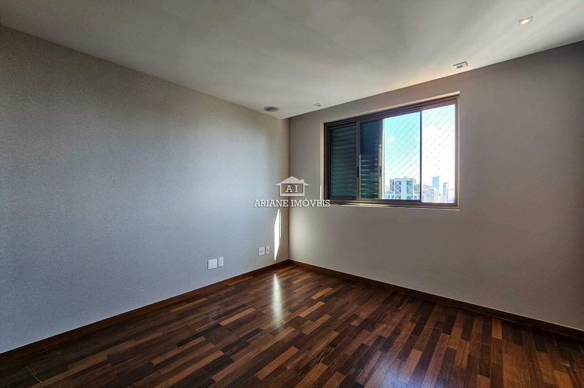 Apartamento, Vila da Serra, 4 Quartos, 5 Vagas, 4 Suítes