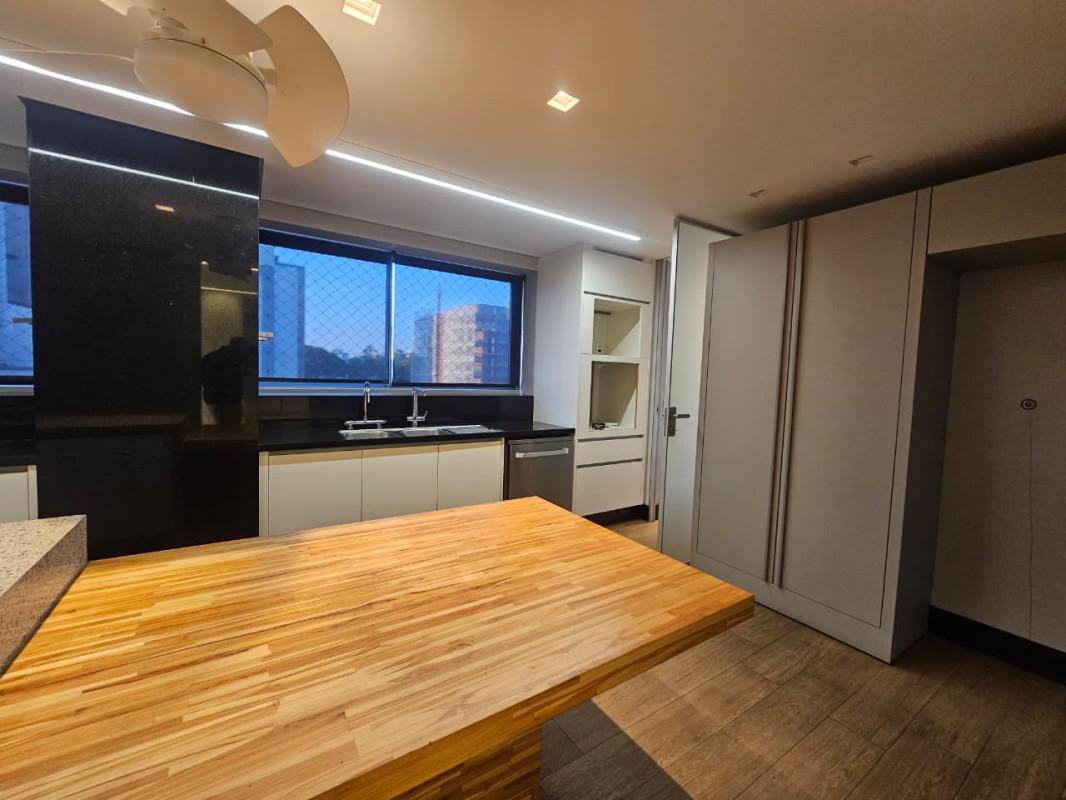 Apartamento, Lourdes, 4 Quartos, 4 Vagas, 4 Suítes