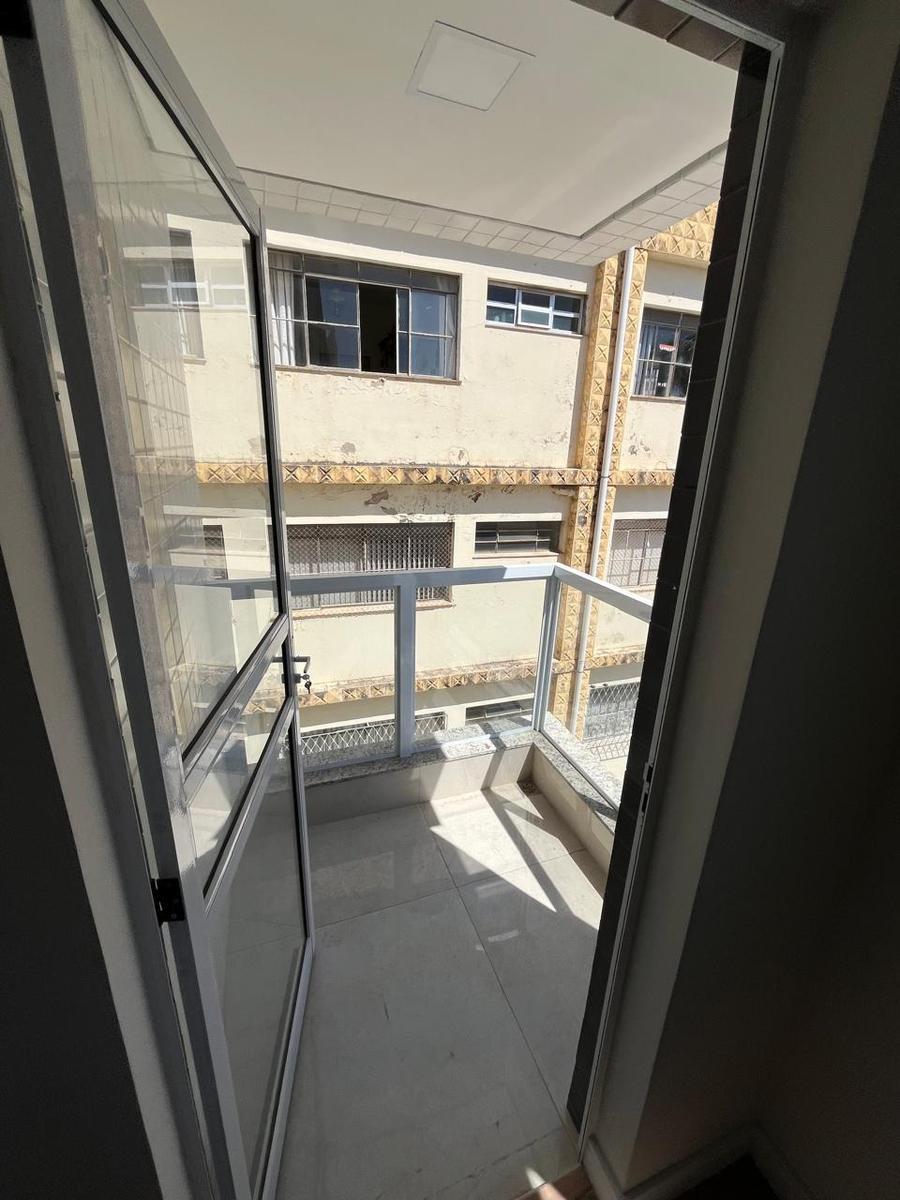 Apartamento, Floresta, 3 Quartos, 2 Vagas, 1 Suíte