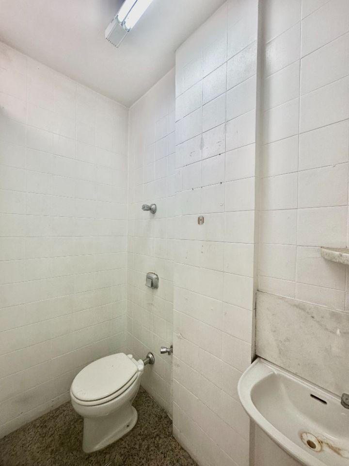 Sala, Centro
