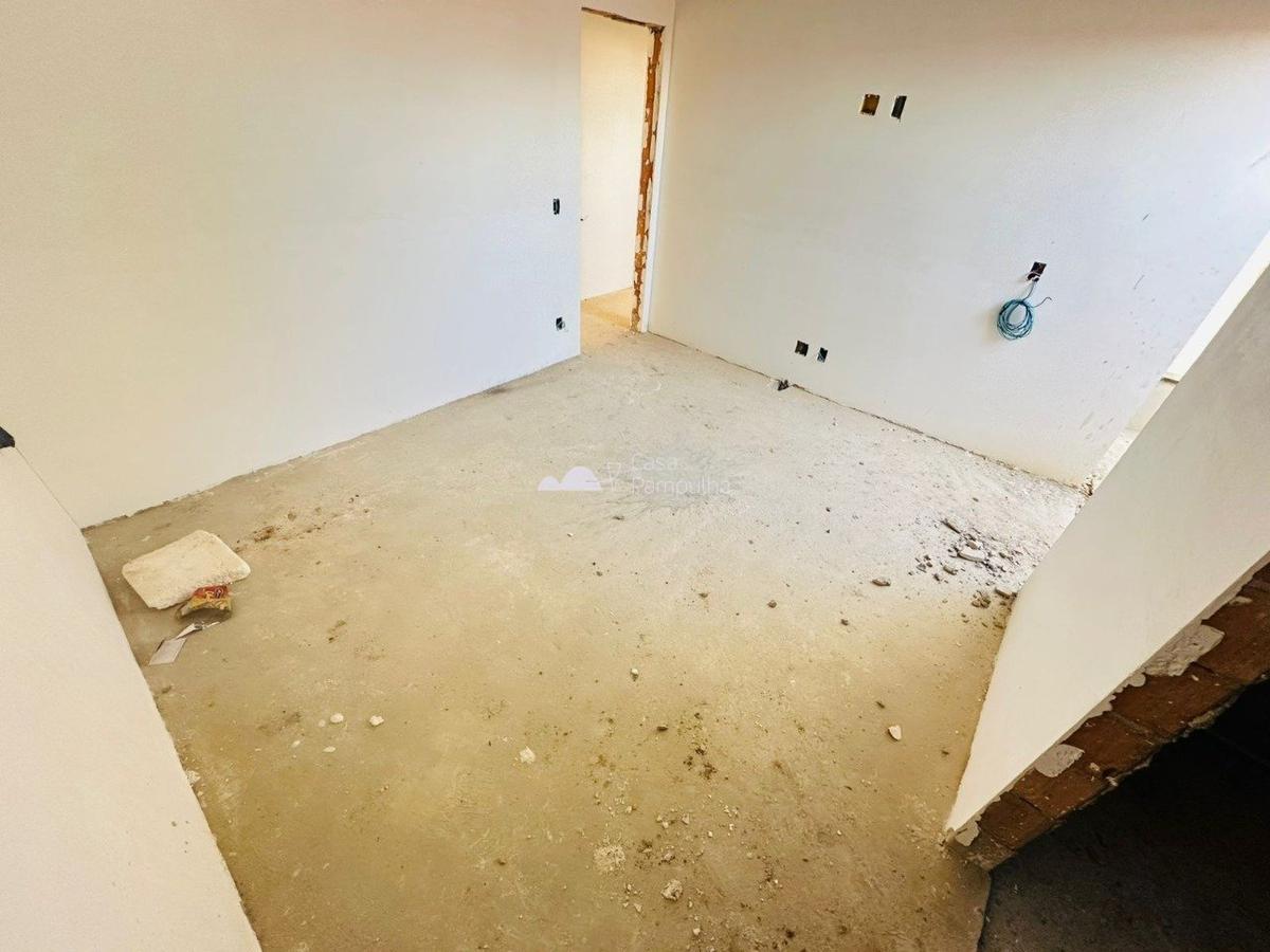 Casa, Planalto, 4 Quartos, 4 Vagas, 1 Suíte