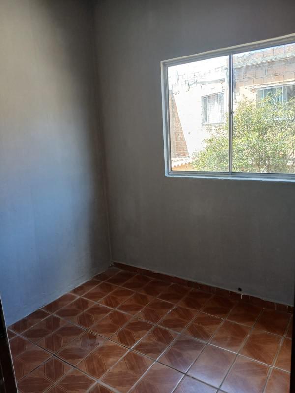 Casa, Floramar, 2 Quartos, 0 Vaga