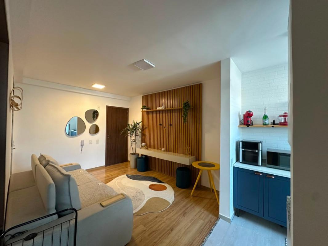 Apartamento, Santa Helena (barreiro), 2 Quartos, 1 Vaga