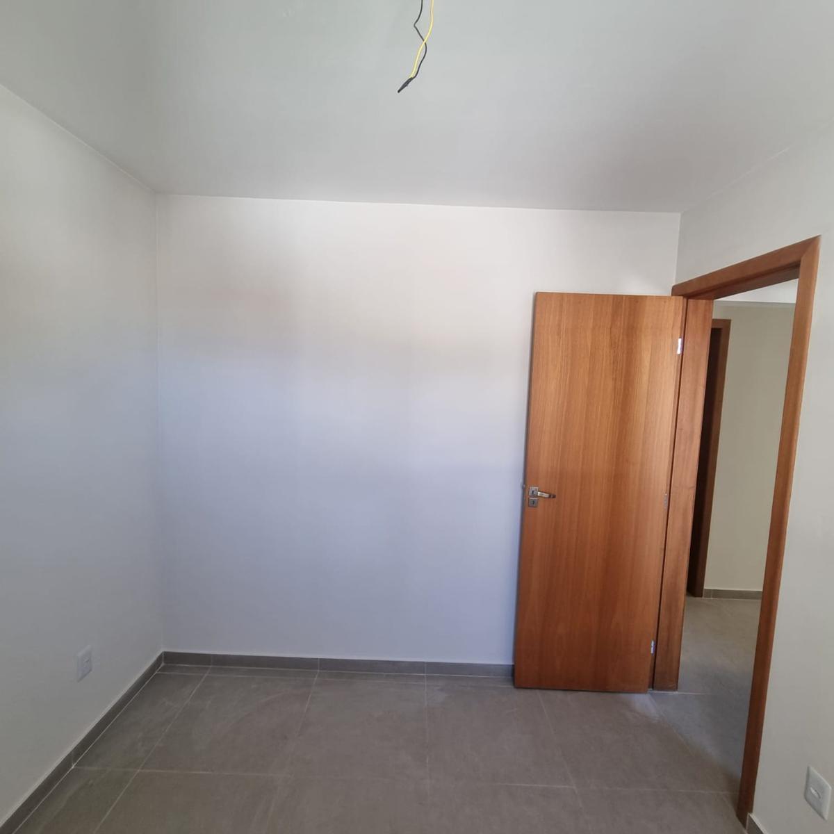 Apartamento, Floresta, 3 Quartos, 2 Vagas, 1 Suíte