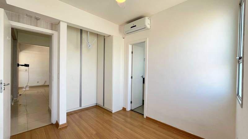 Cobertura, Estoril, 3 Quartos, 4 Vagas, 1 Suíte