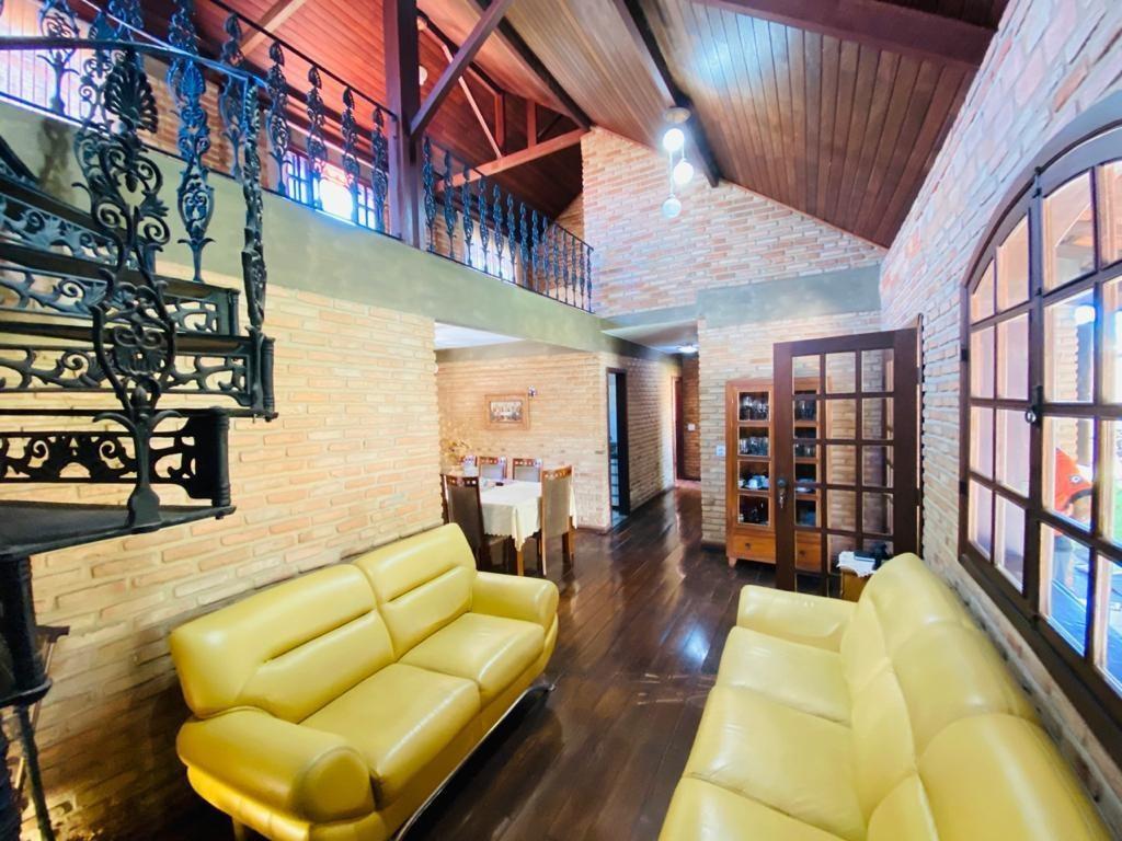 Casa, Bandeirantes (pampulha), 4 Quartos, 8 Vagas, 1 Suíte