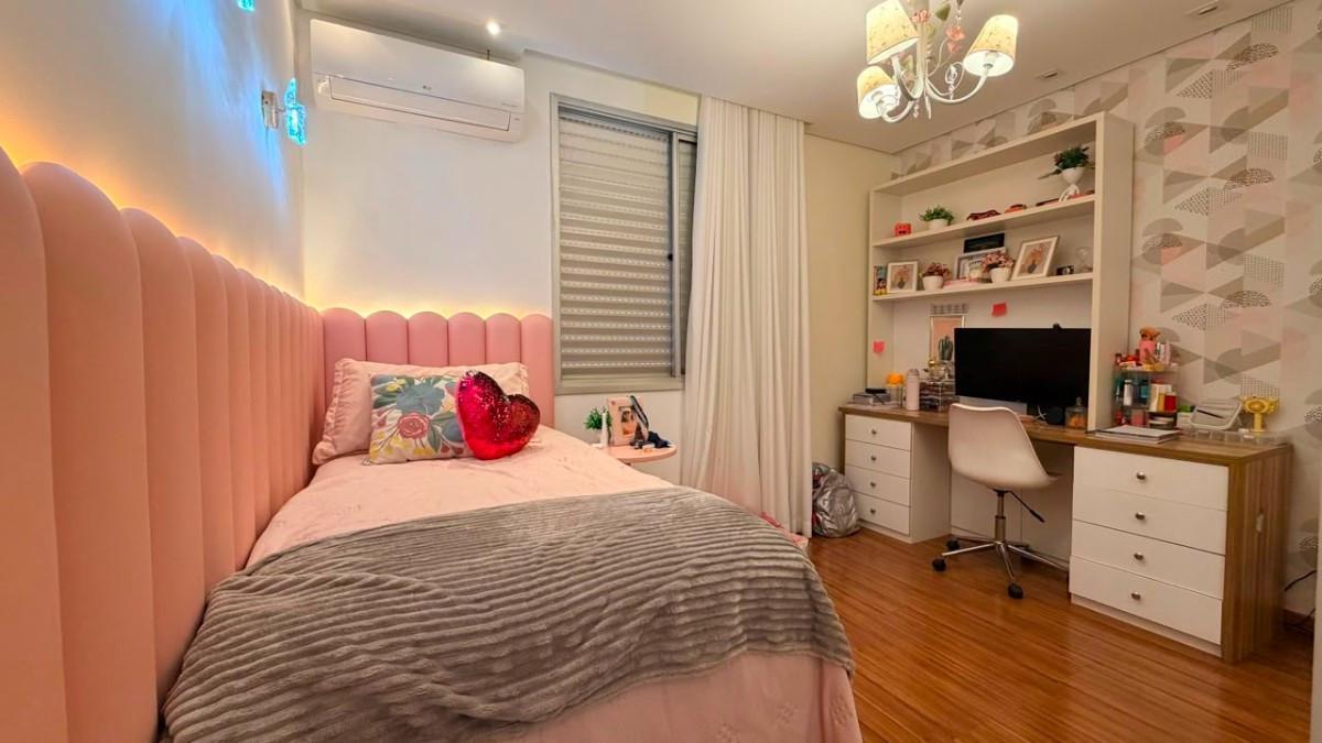 Apartamento, Castelo, 2 Quartos, 2 Vagas, 1 Suíte