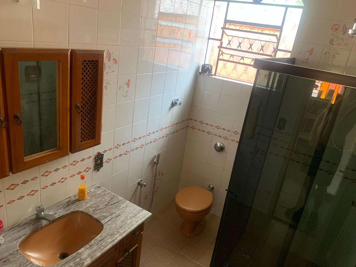 Casa, Cidade Nova, 4 Quartos, 3 Vagas, 1 Suíte