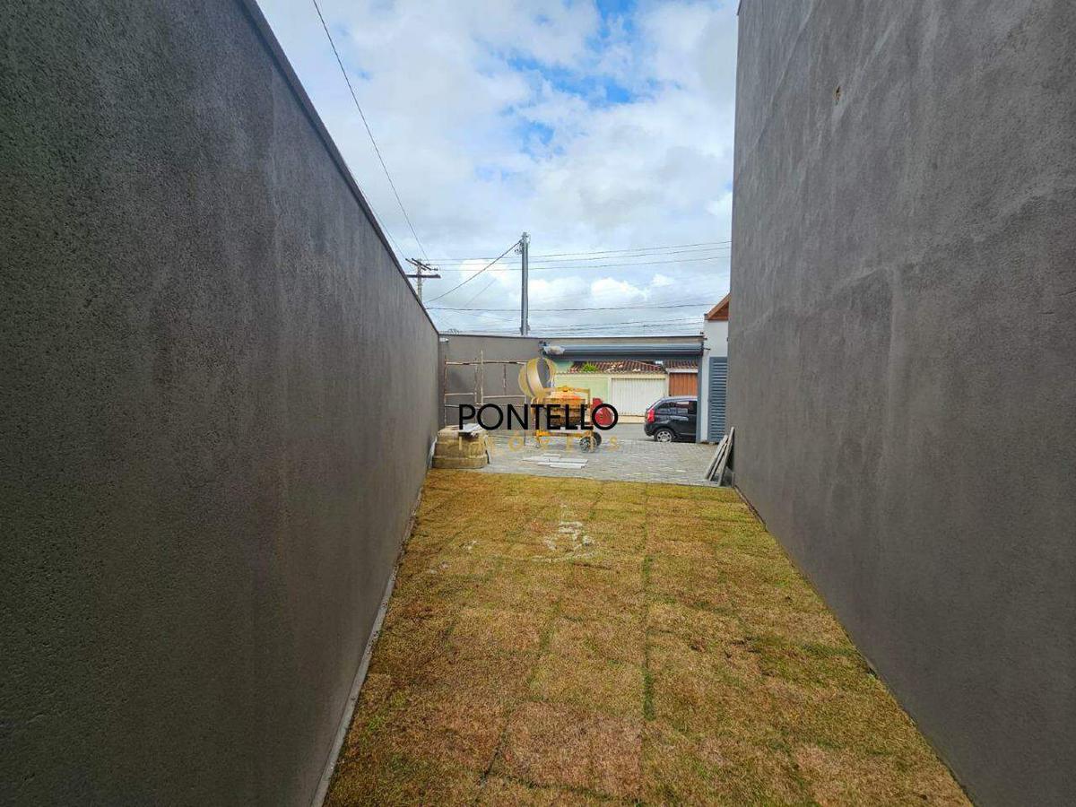 Casa, Santa Maria, 3 Quartos, 2 Vagas, 1 Suíte