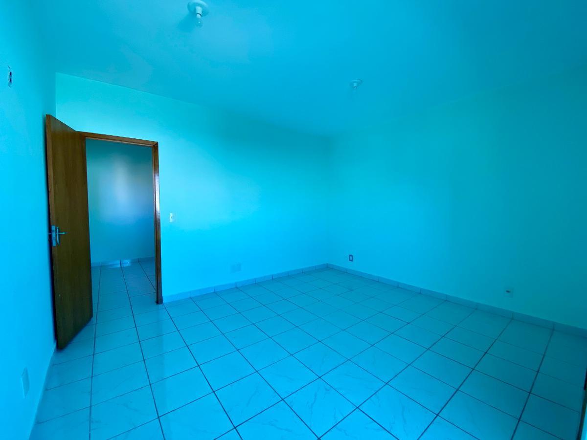 Casa, Paquetá, 3 Quartos, 4 Vagas, 1 Suíte