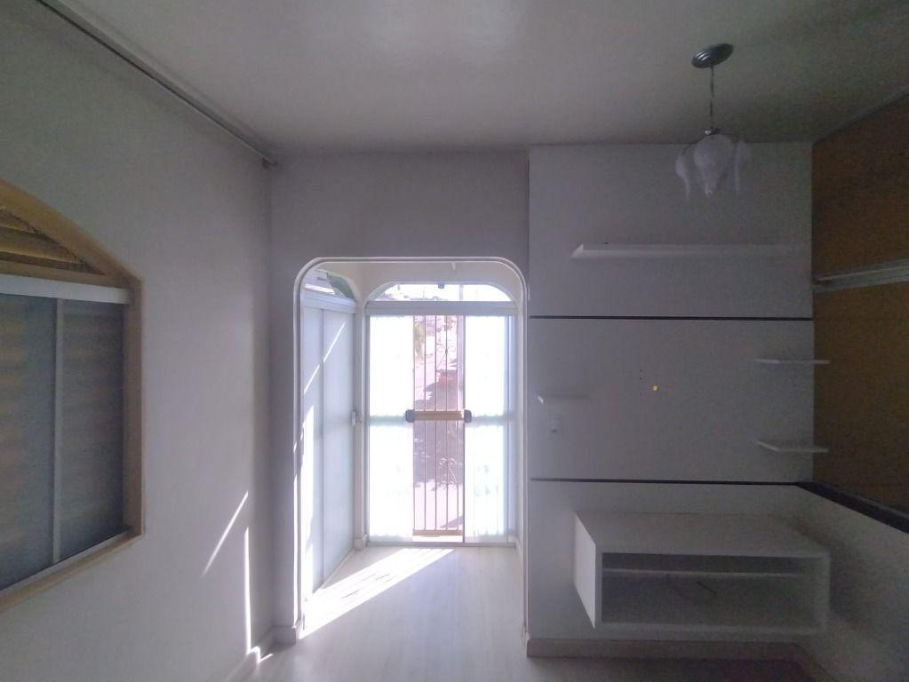 Prédio, Centro, 0 Quarto, 0 Vaga
