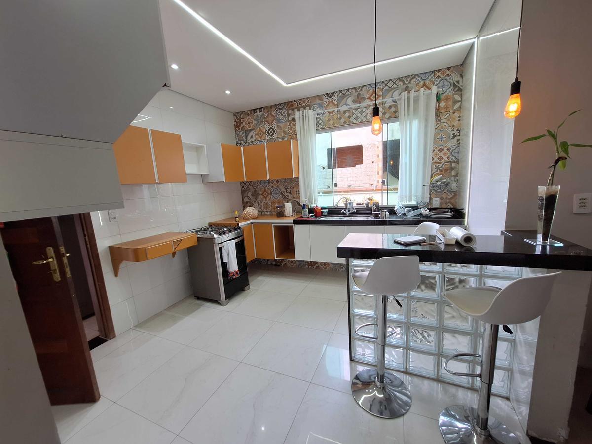 Casa, Pindorama, 4 Quartos, 6 Vagas, 2 Suítes