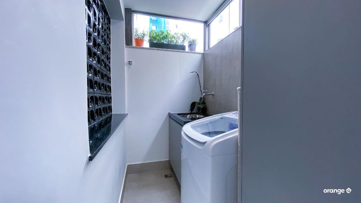 Apartamento, Funcionários, 2 Quartos, 2 Vagas, 2 Suítes