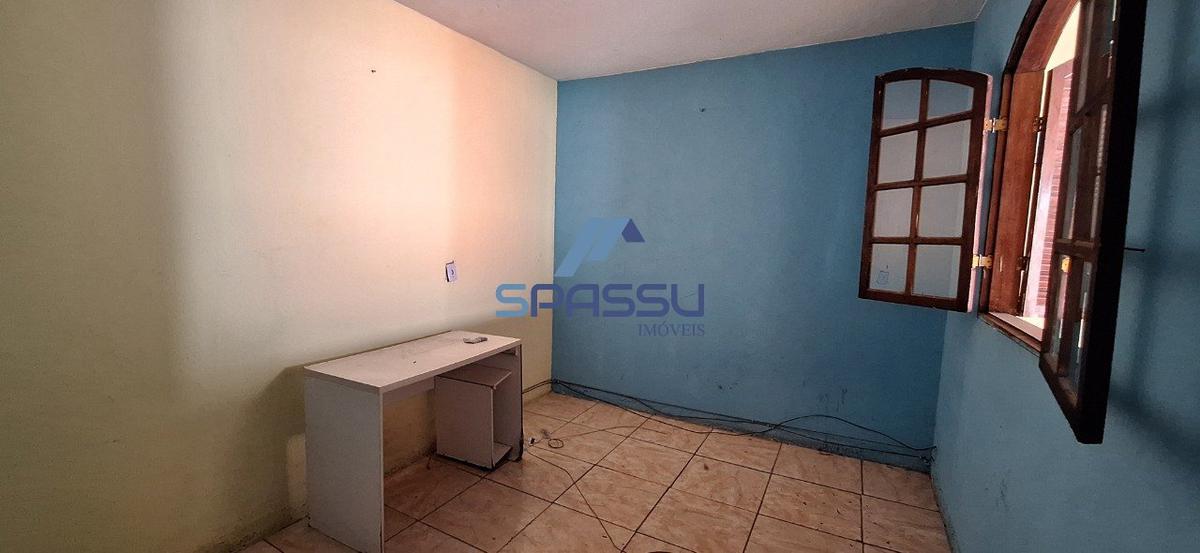 Casa, Jardim Vitória, 3 Quartos, 2 Vagas