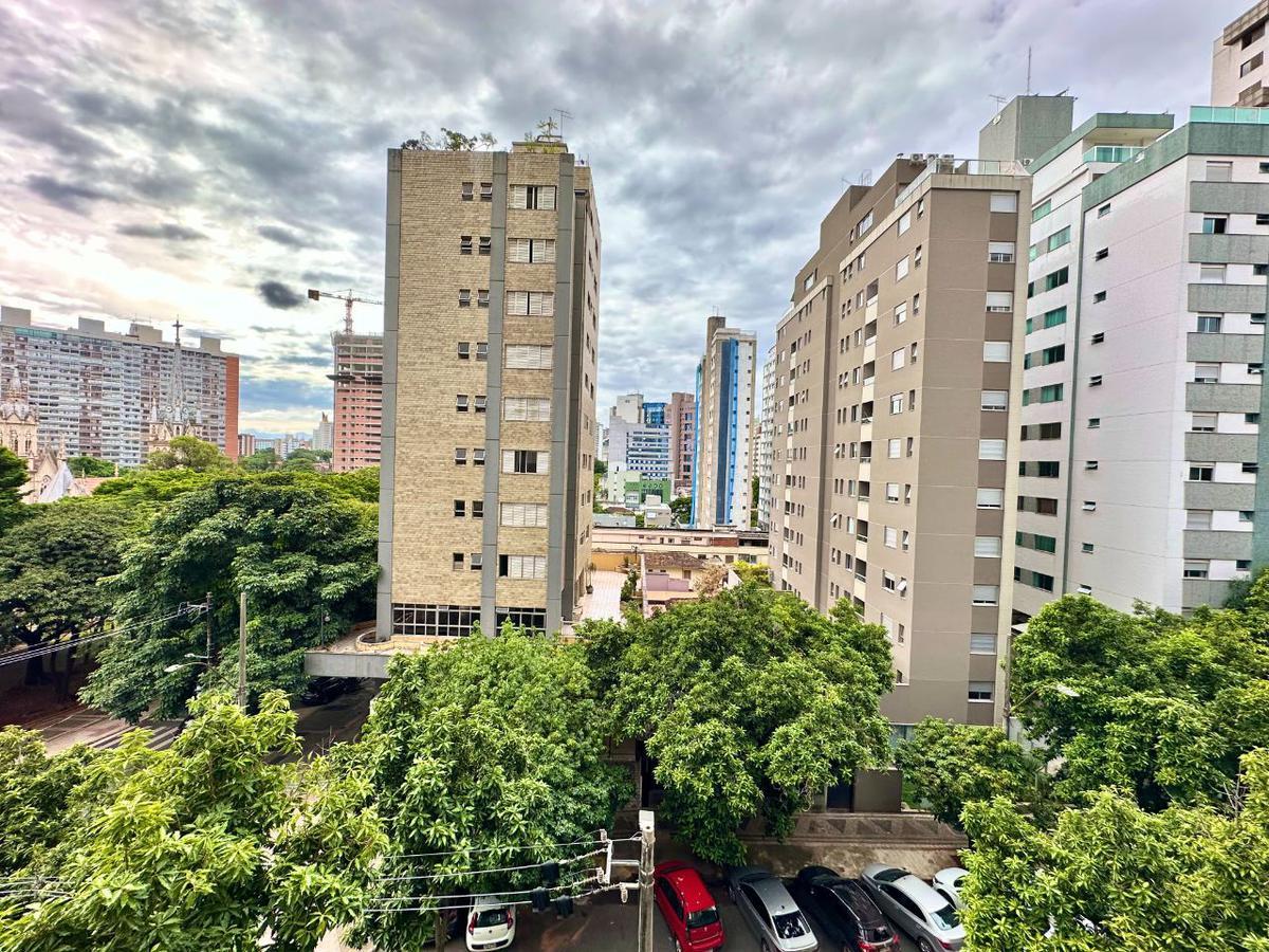 Apartamento, Funcionários, 3 Quartos, 0 Vaga, 1 Suíte