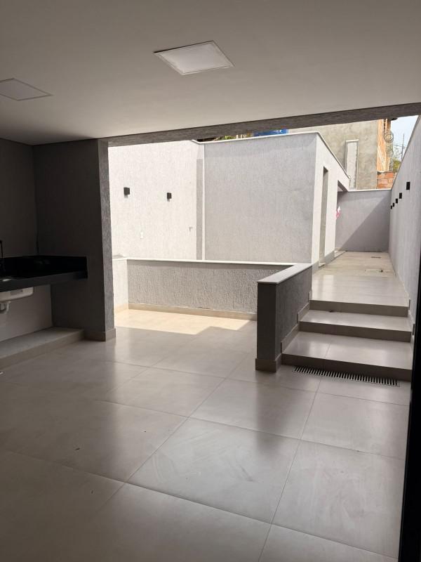 Casa, Betânia, 3 Quartos, 2 Vagas, 1 Suíte