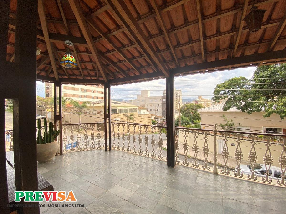 Casa, Sagrada Família, 3 Quartos, 3 Vagas, 1 Suíte