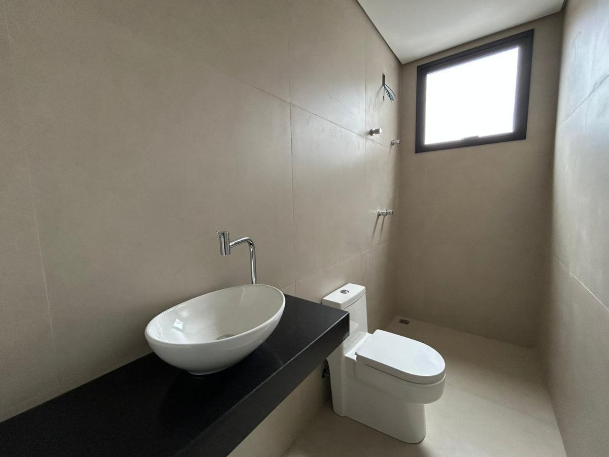 Casa, Fonte Grande, 3 Quartos, 2 Vagas, 1 Suíte