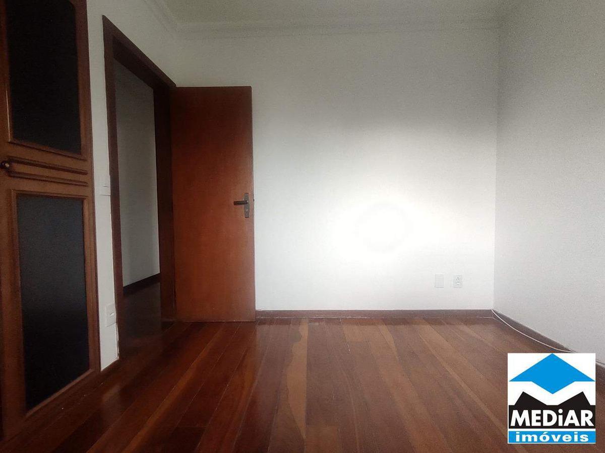Apartamento, Floresta, 4 Quartos, 2 Vagas, 1 Suíte