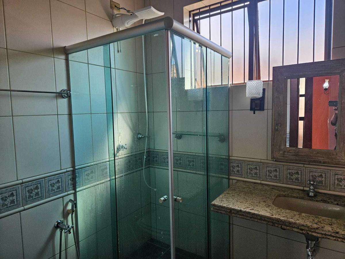 Casa, Nova Suíssa, 4 Quartos, 4 Vagas, 1 Suíte