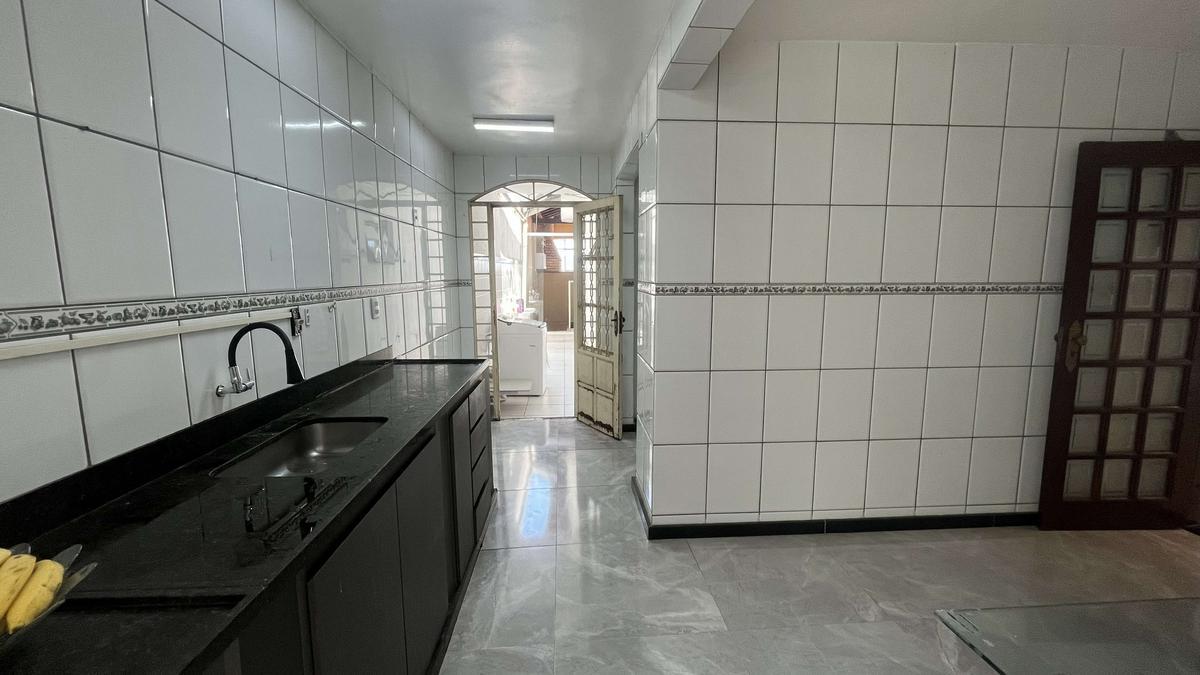 Casa, Alípio de Melo, 4 Quartos, 3 Vagas, 2 Suítes