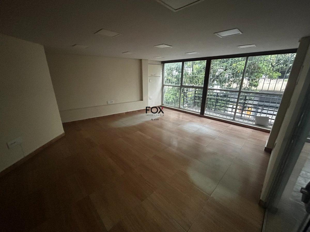 Andar, Savassi, 0 Quarto, 0 Vaga