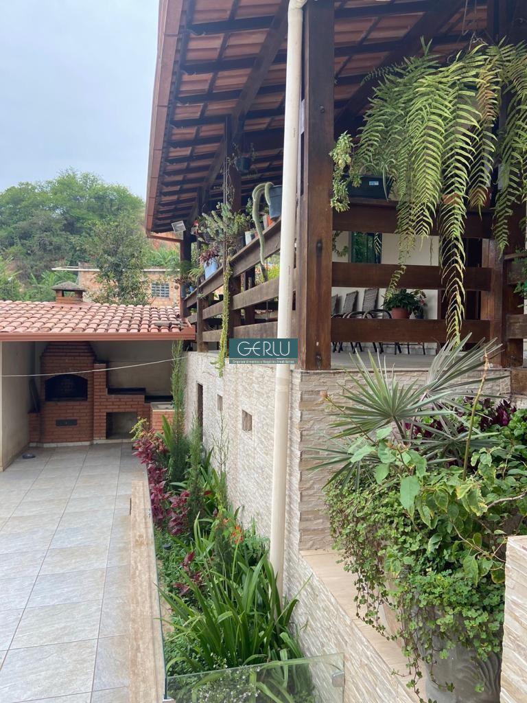 Casa, Jardim Casa Branca, 3 Quartos, 2 Vagas, 1 Suíte