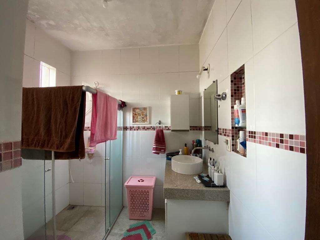 Casa, Indaiá, 5 Quartos, 4 Vagas, 1 Suíte