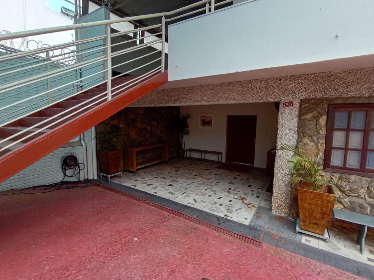 Casa Comercial, Liberdade, 0 Quarto, 0 Vaga