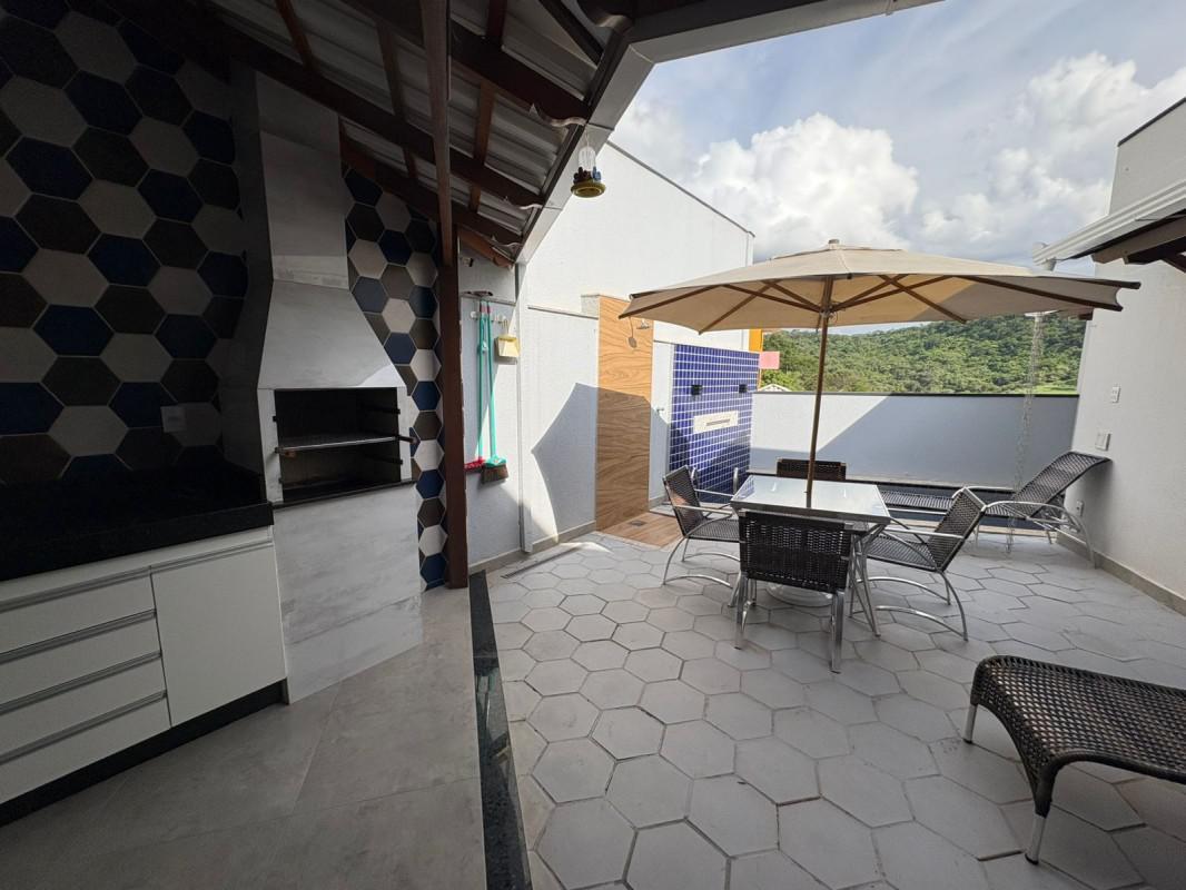 Casa, Masterville, 3 Quartos, 5 Vagas, 1 Suíte