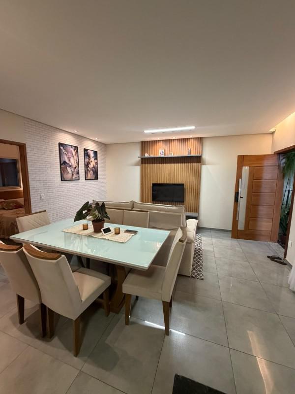 Casa, Duquesa II (são Benedito), 2 Quartos, 3 Vagas