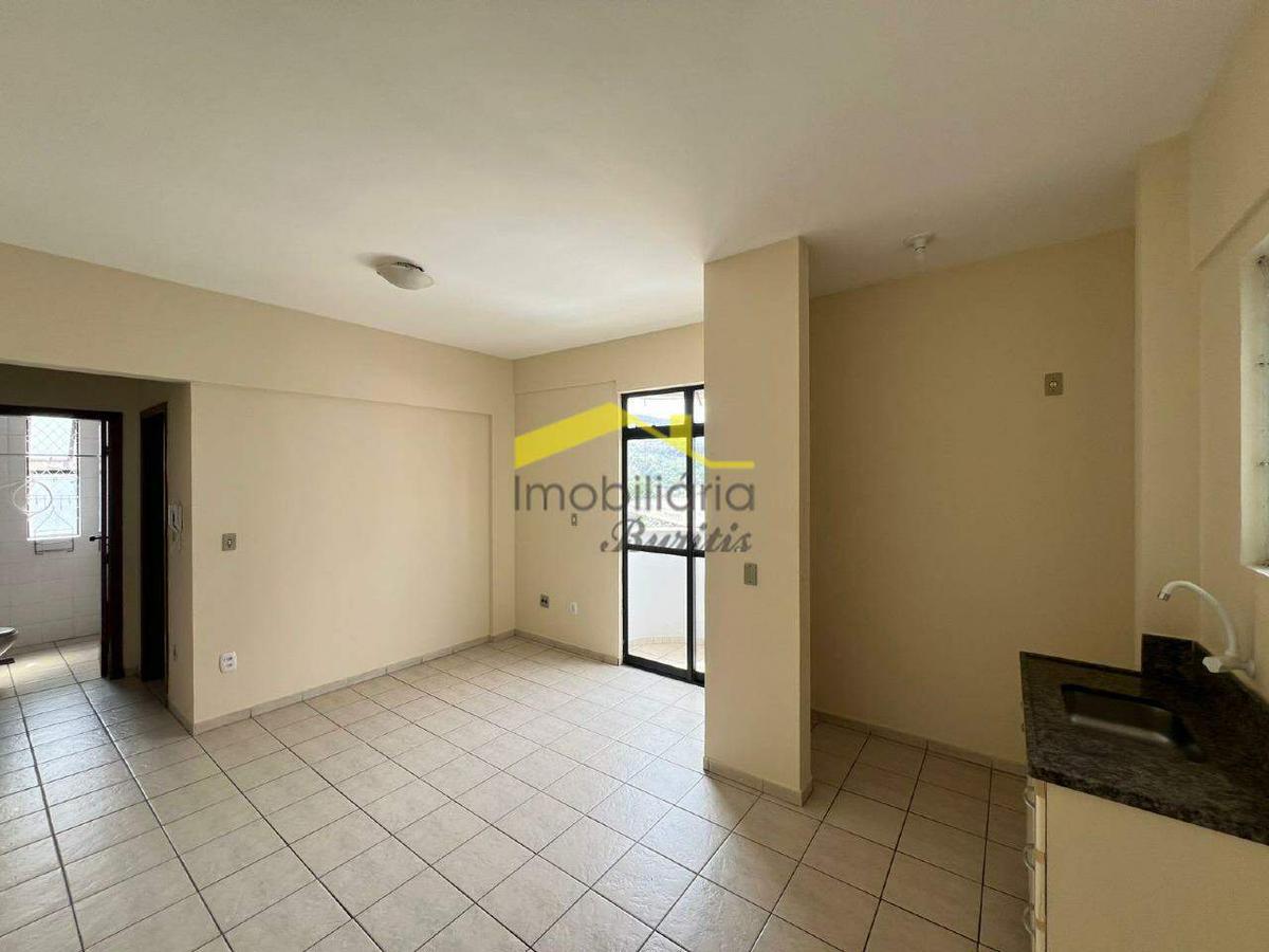 Apartamento, Estoril, 1 Quarto, 1 Vaga
