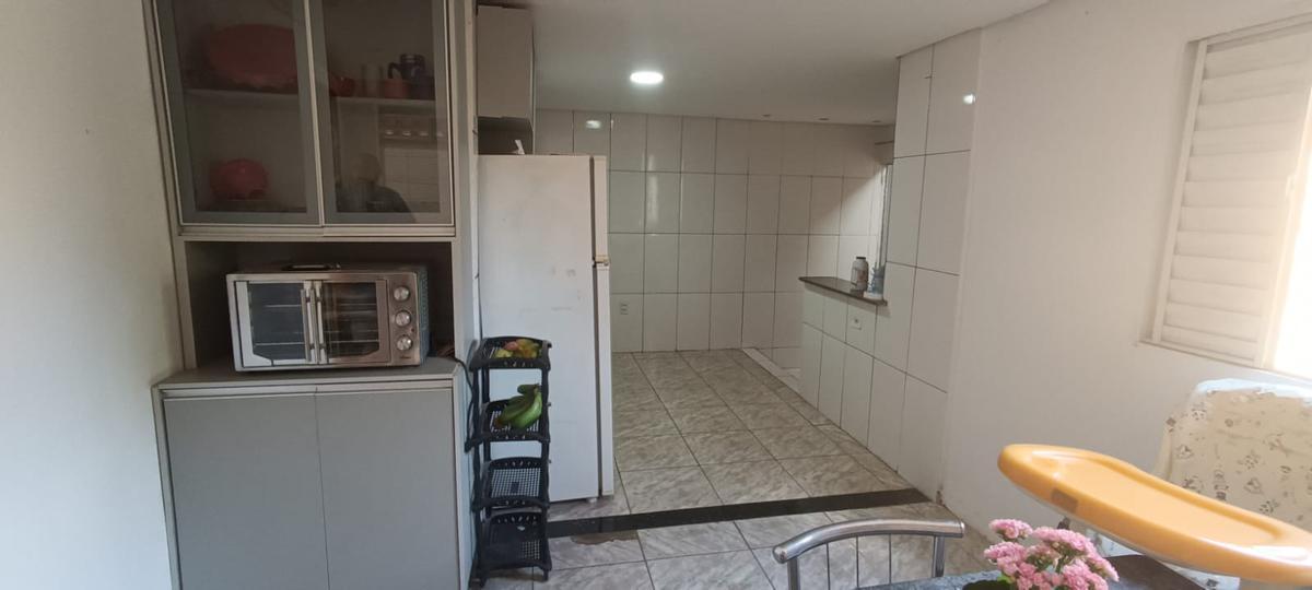 Casa, Citrolândia, 4 Quartos, 5 Vagas, 1 Suíte