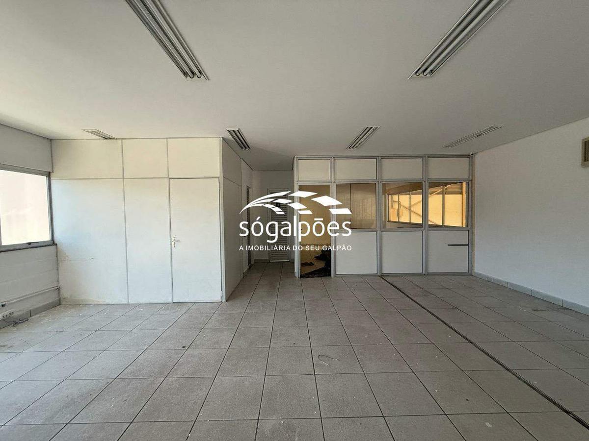 Galpão, Jardim Riacho das Pedras, 12 Vagas