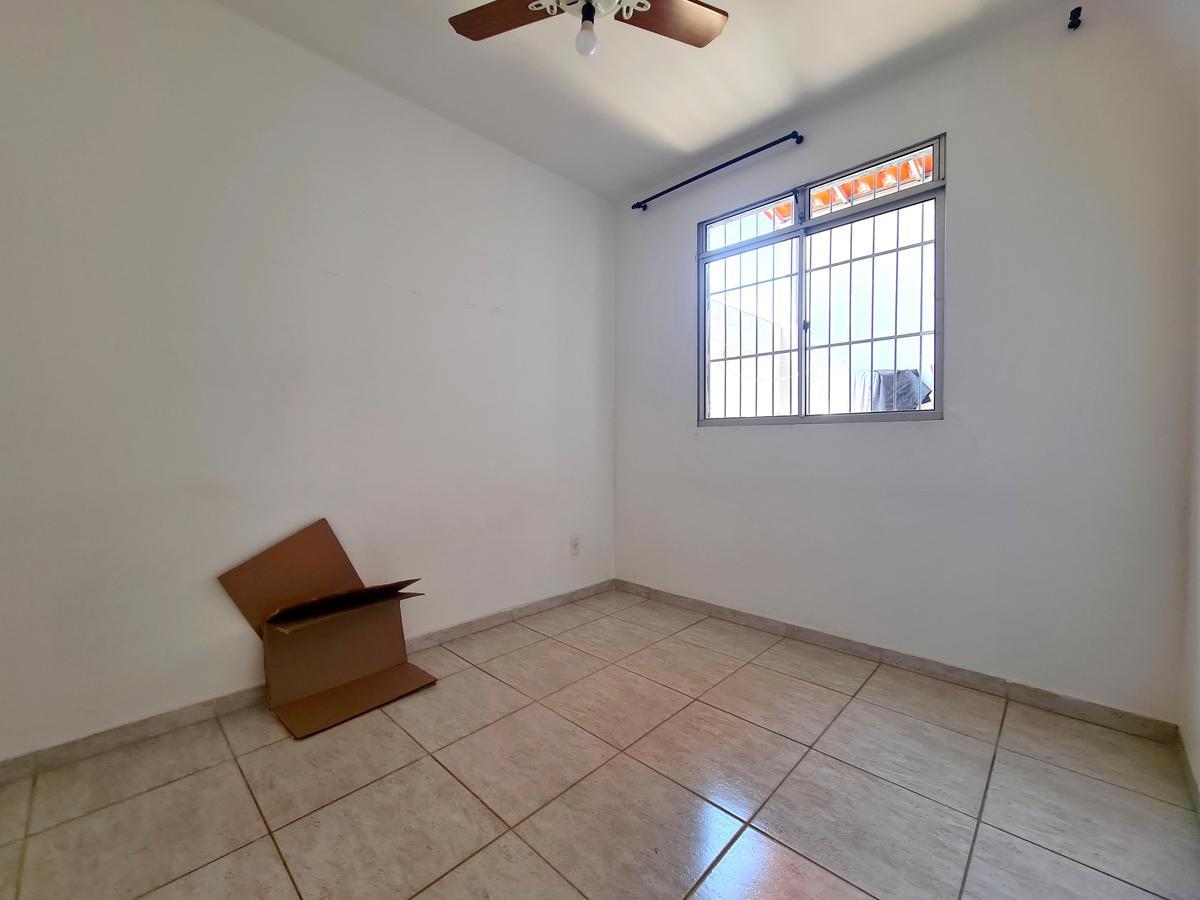 Casa, Ressaca, 2 Quartos, 1 Vaga
