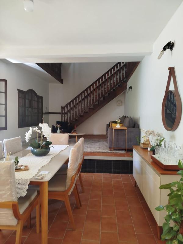 Casa, Jardim Riacho das Pedras, 4 Quartos, 10 Vagas, 1 Suíte