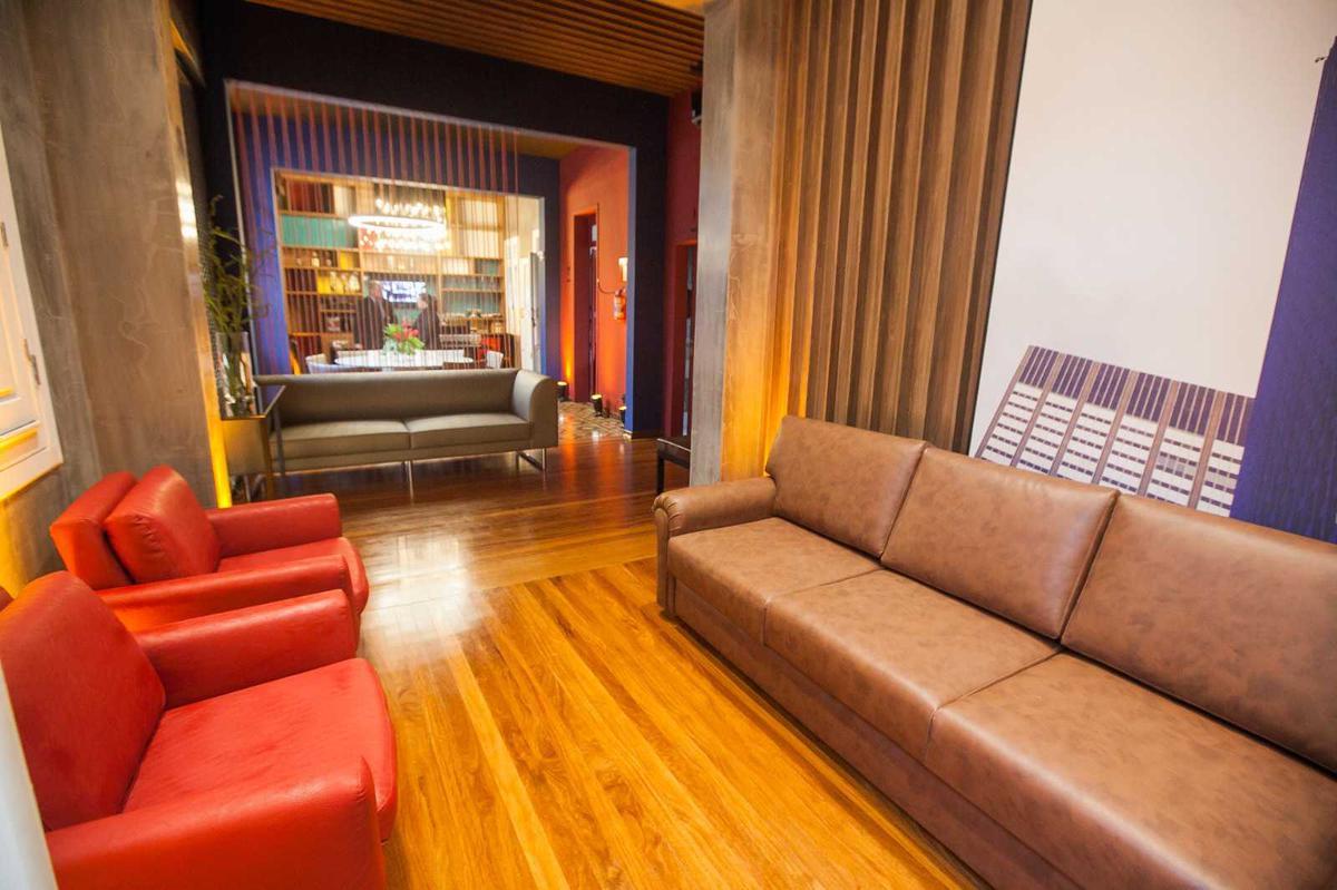 Apartamento, Funcionários, 2 Quartos, 2 Vagas