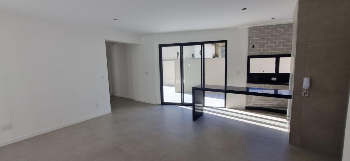 Apartamento, São Pedro, 2 Quartos, 2 Vagas, 1 Suíte