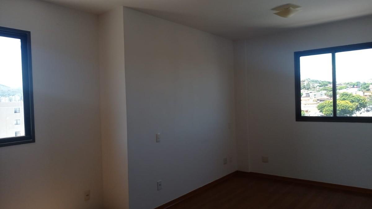 Apartamento, Cinquentenário, 2 Quartos, 2 Vagas, 1 Suíte